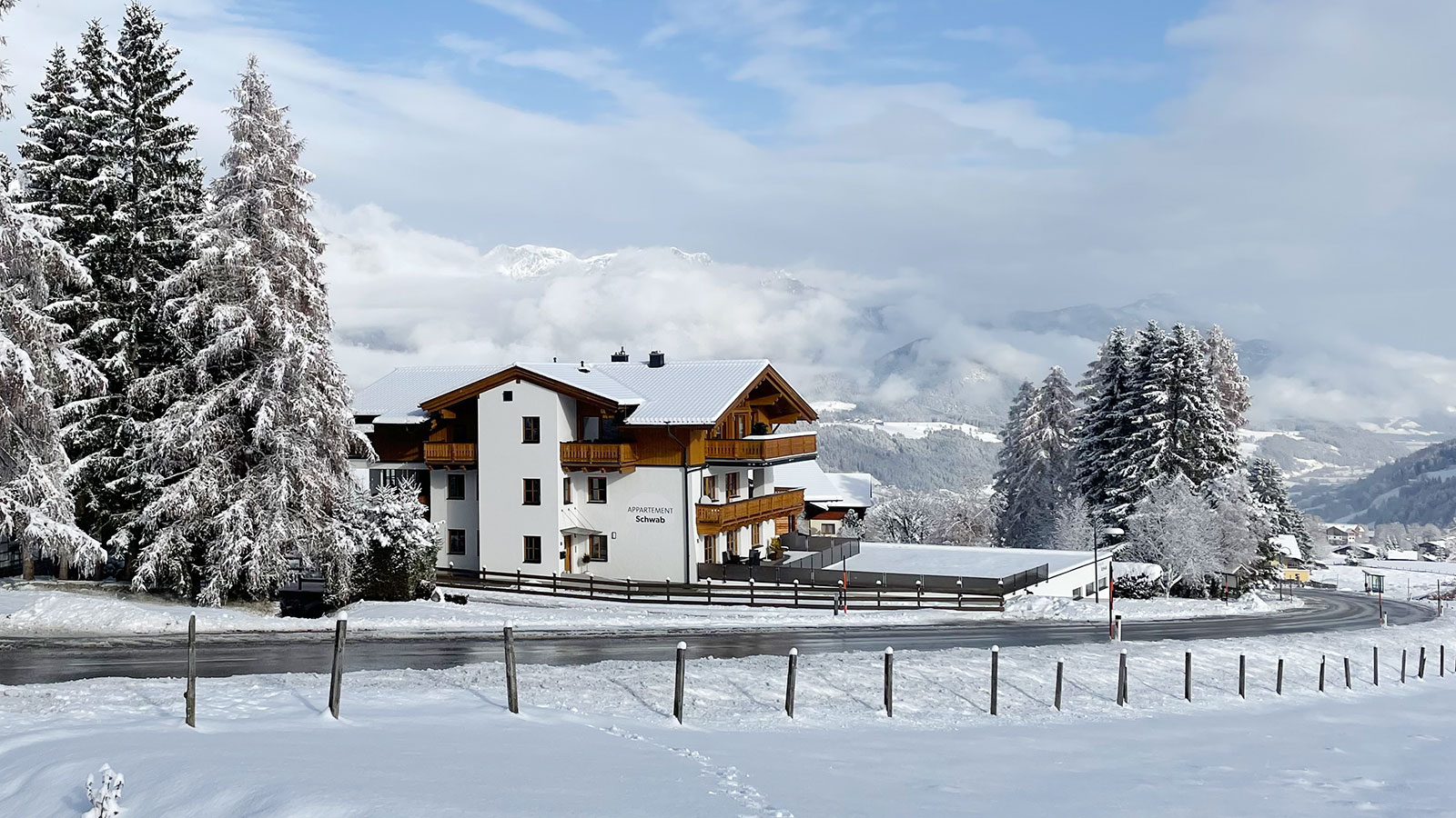 Appartement Schwab Ski in & Ski out in Rohrmoos Schladming mit Ferienwohnungen direkt an der Piste in der 4-Berge-Skischaukel